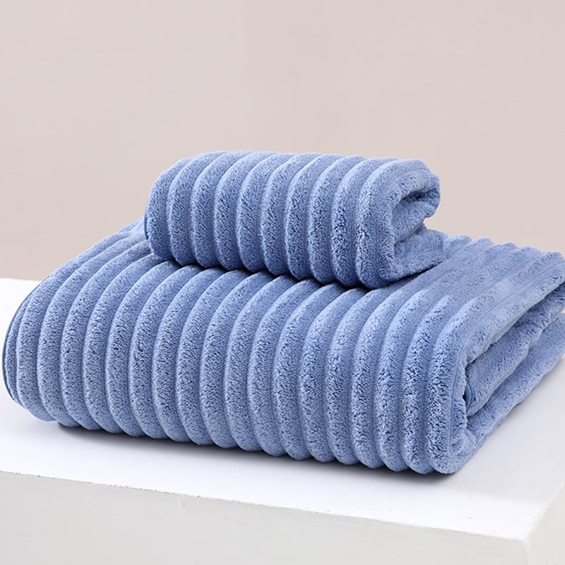 Absorbent Bath Towel